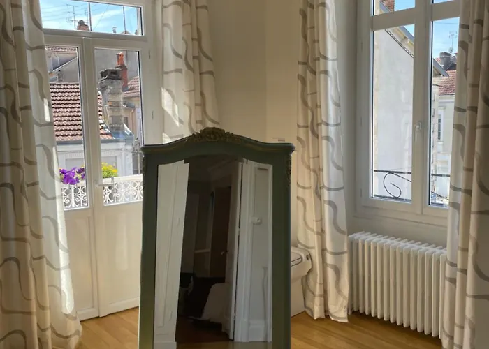 La Glaciere 3* Périgueux