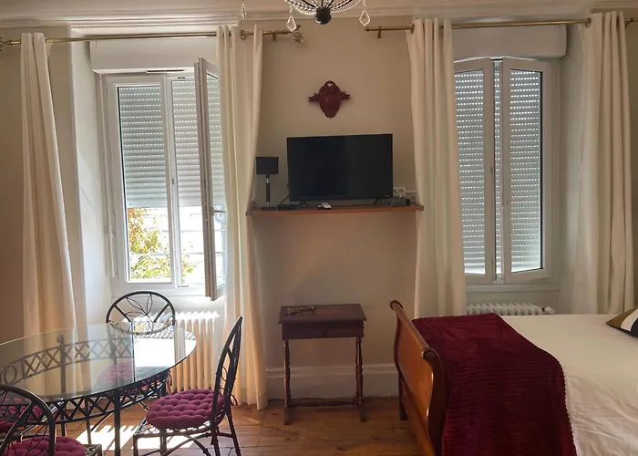 La Glaciere Bed & Breakfast Périgueux